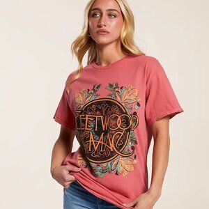 Fleetwood Mac Oversized Band T-Shirt - Red - Ladies Size Small